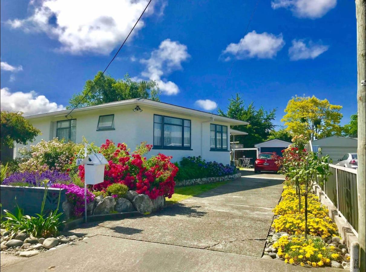 Peaceful House With Kids Playground Villa Motueka Exterior photo